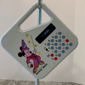 VTG Mickey Math calculator battery operated